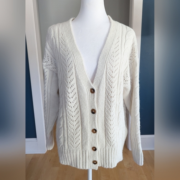 Anthropologie Cream Cable Cardigan Size Small - Picture 1 of 9